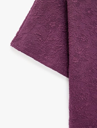 Slim Fit Kısa Kollu Floral Dokulu Dik Yaka Tişört