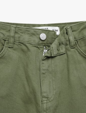 Pamuklu Normal Bel Düğmeli Cepli Uzun Kesim Düz Paça Pantolon - Straight Jeans