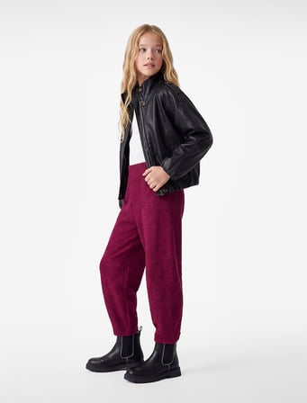 Beli Lastikli Dokulu Bilek Boy Barrel Pantolon