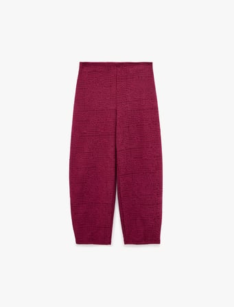 Beli Lastikli Dokulu Bilek Boy Barrel Pantolon