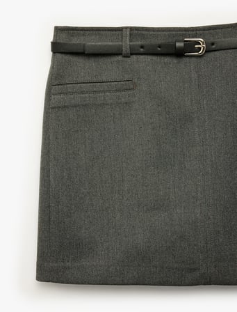 Koton X Selected by Şahika Ercümen - A Kesim Slim Kemerli Mini Etek