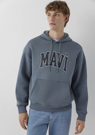 Mavi Logo Baskılı Kapüşonlu Gri Sweatshirt 067149-80889