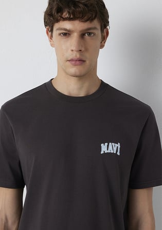 Mavi Logo Baskılı Kahverengi Tişört 0611714-70219