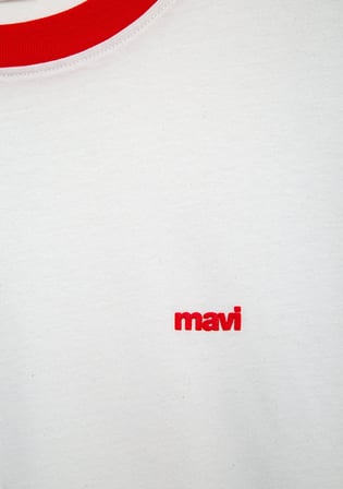 Team Mavi Futbol Koleksiyonu Mavi Logo Baskılı Biye Detaylı Beyaz Tişört 0620246-620