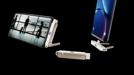 240W Hızlı Şarj Destekli Telefon Standı 360° Dönebilen USB-C Uyumlu 480Mbps Veri Aktarımı Beyaz DHP02-007