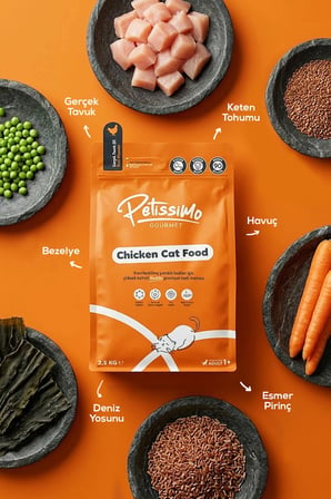 Petissimo Gourmet Gerçek Tavuklu Premium Yetişkin Kedi Maması 2,5 Kg - Kısırlaştırılmış, Düşük Tahıllı