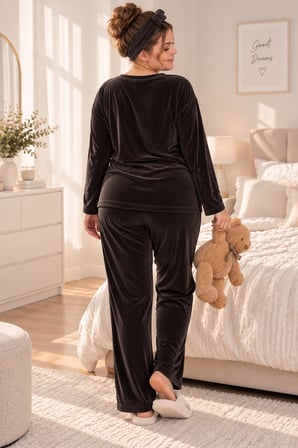 Nisanca Büyük Beden Kadife Kadın Pijama Takımı - Süper Soft Kadife 