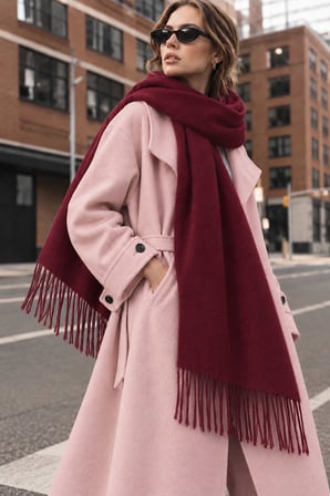 Soft Feel Kadın Atkı Şal – Yumuşak Dokulu Geniş Oversize Püsküllü Omuz Şalı
