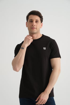 Siyah Shooter Erkek Pamuklu Esnek T-shirt  Standart Kalıp Minimal Logolu