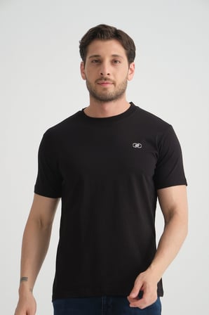 Siyah  Erkek T-shirt Nefes Alabilen Esnek Pamuklu Kumaş Regular Kalıp Minimal Logolu