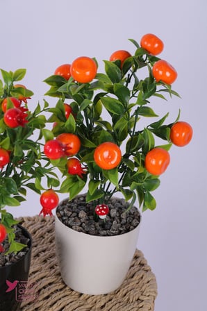 Yapay Çiçek Sitesi Plastik Saksıda Yapay Mini Nar & Mandalina Tanzimi 2’li Set 33 cm