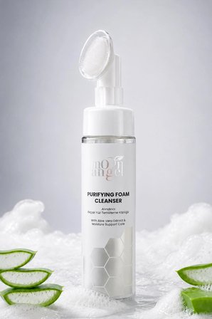 Purifying Foam Cleanser Fırçalı Yüz Temizleme Köpüğü Aloe Vera Özlü Temizleyici 150 ml