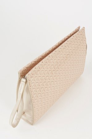 Kadın Petunya Dokulu Krem Astarlı Suni Deri Bilek Askılı Portföy El Ve Clutch Çanta