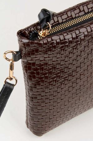 Kadın Bellis Örgü Acı Kahve Astarlı Suni Deri Bilek Askılı Portföy El Ve Clutch Çanta
