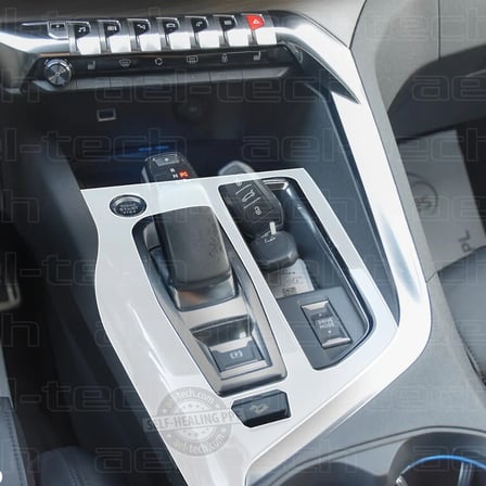 Peugeot 3008 Allure Piano Black Joystick Vites Orta Konsol Uyumlu Koruyucu(Yokuş Kalkış Modeller)