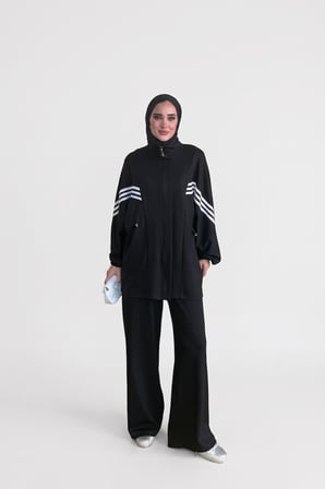 Dik yaka  Büzgülü  Büzgülü  ve Şerit Detaylı İkili Takım