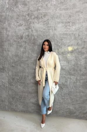 Düşük Omuz Kuşaklı Dökümlü  Uzun Triko Hırka