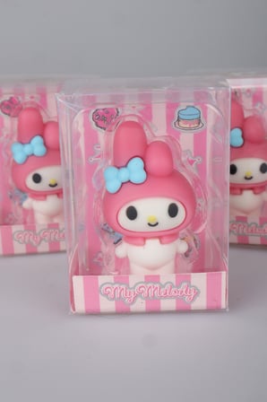 x Dekomus Lisanslı My Melody 3D Şekilli Silgi Tek Adet