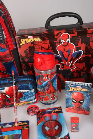 x Dekomus Lisanslı Spiderman 32 Parça Kırtasiye Seti Okul ve Kalem Çantası,Matara,Beslenme Kabı,Saplı Çanta Kırtasiye Seti