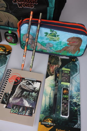 x Dekomus "T-Rex Force Collection" Jurassıc World Lisanslı Okul,Beslenme ve Kalem Çantası Kırtasiye Seti