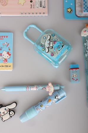 Sweet Bow Collection Lisanslı Cinnamoroll 17 Parça Kırtasiye Seti Resim Defteri,Çıtçıt Dosya