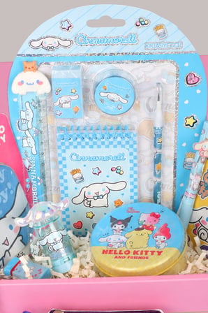 Özel Kutulu Sweet Bow Collection Lisanslı Cinnamoroll 18 Parça Kırtasiye Seti Uçlu Kalem,Bloknot,Roket Silgi