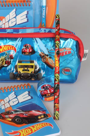 Lisanslı Hot Wheels Kalem Çantası,Geçmeli Kalem,Not Defteri,Kurşun Kalem,Silgi ve Kalemtraş Seti