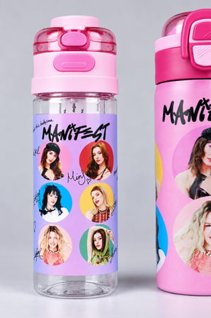 x Dekomus Lisanslı Manifest Toz Pembe Collection 600 ML Çelik Matara ve Çift Fonksiyonlu 500 ML Tritan Matara Seti