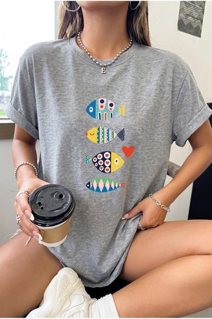 Unisex Renkli Balıklar Baskılı Bej Tişört Baskılı Tasarım Tshirt