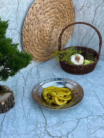Çıtır Tatlı Biber Turşusu 1 kg – Geleneksel Ev Yapımı Lezzet