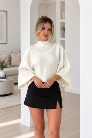 Ekru Kadın Yarım Balıkçı Yaka Yarasa Kol Oversize Crop Triko Kazak