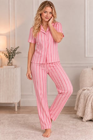 Pembe Kadın Pembe Kırmızı Çizgili Bürümcük Kumaş Pijama Takımı Kısa Kollu Düğmeli