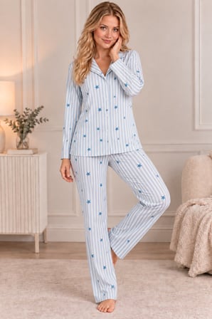 Mavi Kadın Rahat Esnek Bol Mavi Çizgili Yıldız Desenli Düğmeli Uzun Kollu Pijama Takımı