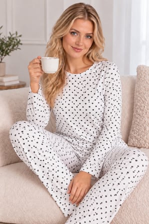 Beyaz Kadın Kalp Desenli Uzun Kollu Rahat Beyaz Pijama Takımı