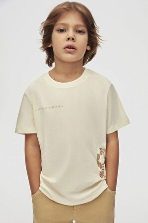Nk Erkek Çocuk Touch Tshirt 4-8 Yaş Krem