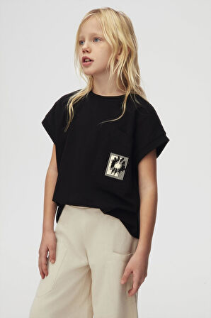 Nk Kız Çocuk Asimetrik Cepli Tshirt 8-14 Yaş Siyah