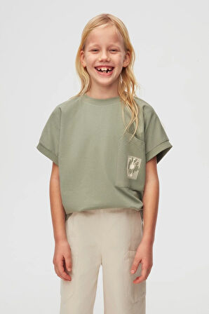 Nk Kız Çocuk Asimetrik Cepli Tshirt 8-14 Yaş Yeşil