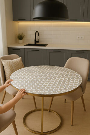 Yuvarlak Krem PVC Şeffaf Petek Dantel Desenli Orta Sehpa Örtüsü – Çeyizlik & Dekoratif