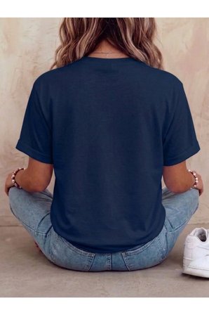 Unisex Parfüm Detaylı Baskılı Tasarım Tshirt