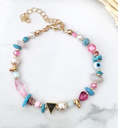 Kadın Renkli Nazar Boncuklu Üçgen Aparatlı Tasarım Bileklik