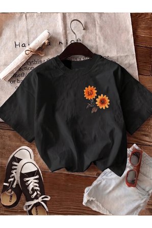 Boho-Chic Çiçekli Kuş Baskılı Tasarım Tshirt