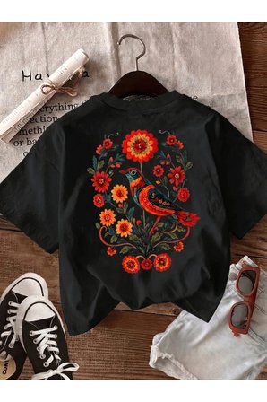 Boho-Chic Çiçekli Kuş Baskılı Tasarım Tshirt