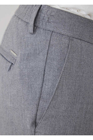 Bohoo Gri Renk Pileli Chino Pantolon