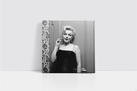 Marliyn Monroe Siyah Beyaz Kanvas Tablo