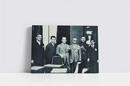 Atatürk İş Bankası Genel Merkezinde