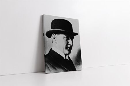 Tablosan Şapkalı Atatürk