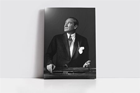 Siyah Beyaz Atatürk