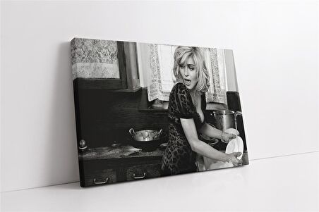 Siyah Beyaz Madonna Kanvas Tablo