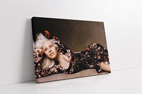 Christina Aguilera Kanvas Tablo