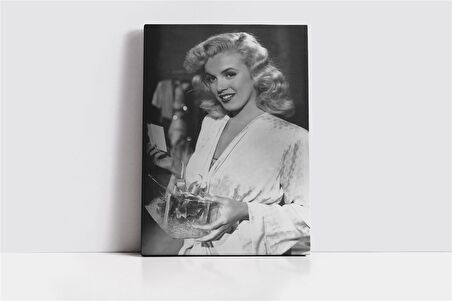 Marliyn Monroe Doğum Gününden Kanvas Tablo